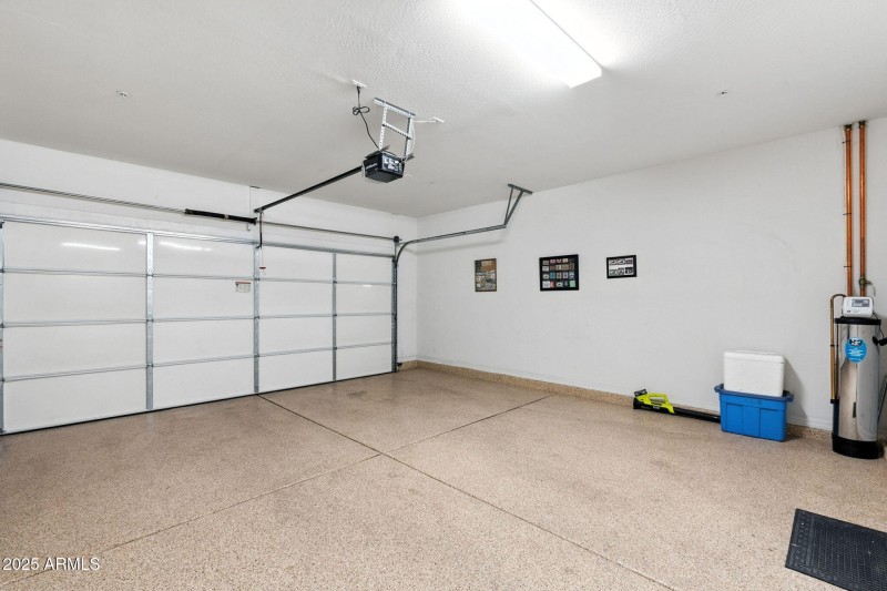 Tandem Garage