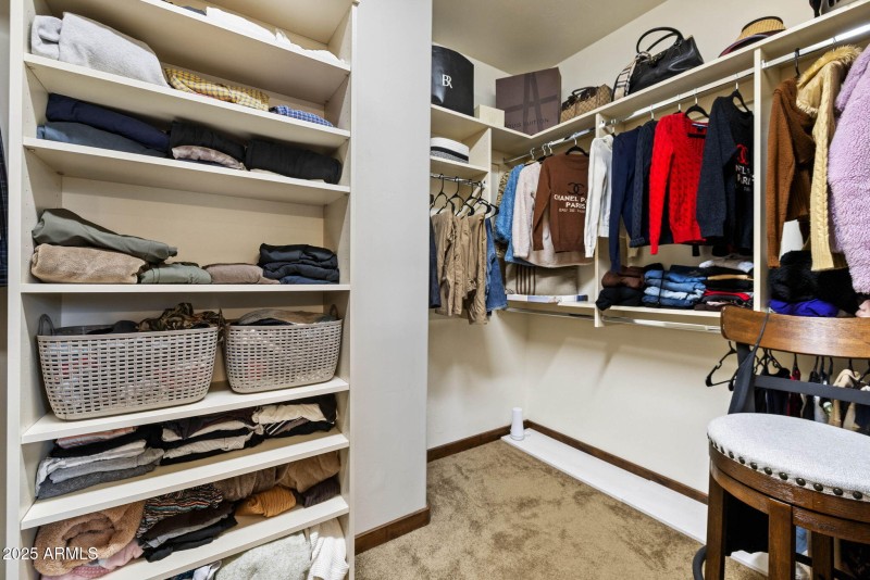 23-Primary Closet