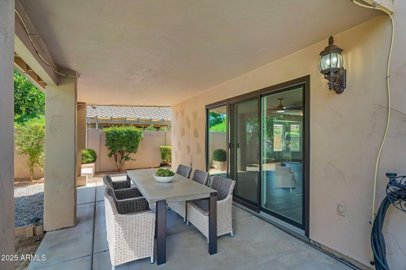 44-web-or-mls-Pennington-40 virtually st
