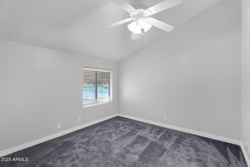 35-web-or-mls-Forest Ave-34