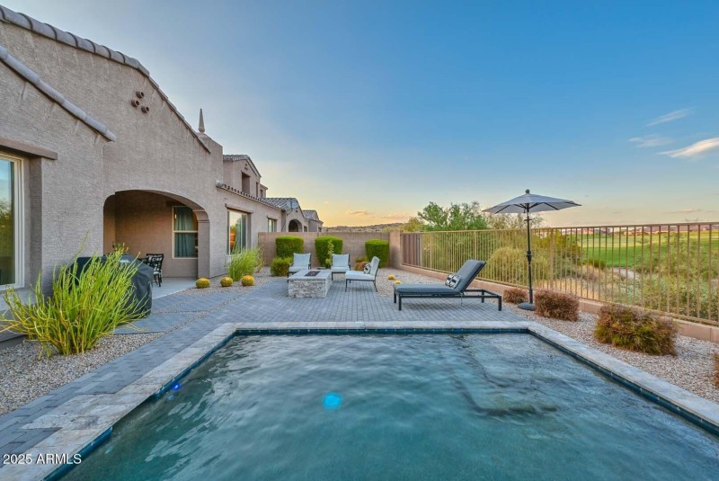 Pool-Backyard