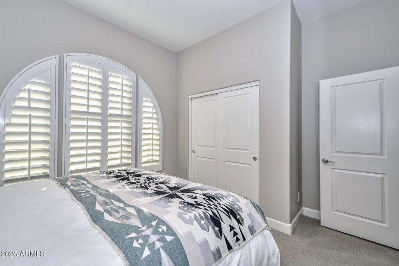 2nd Bedroom2