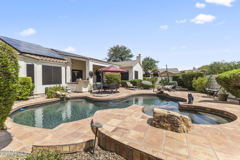 Daytime Swim & Soak in Spa