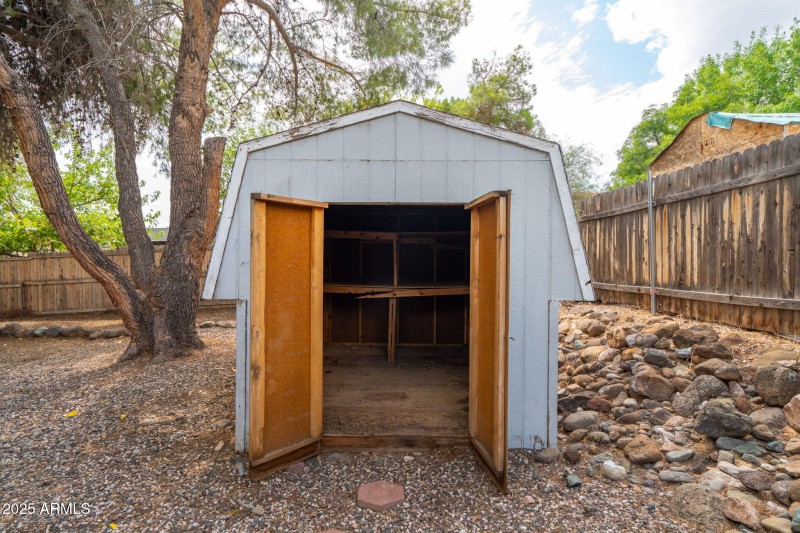 19-web-or-mls-415-w-fir-st