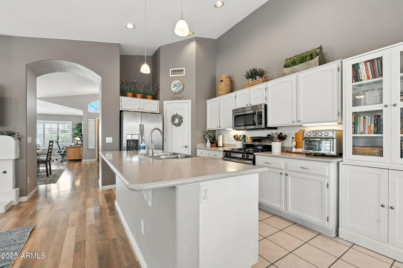 20-web-or-mls-Scott-20