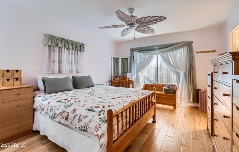 MAIN BEDROOM