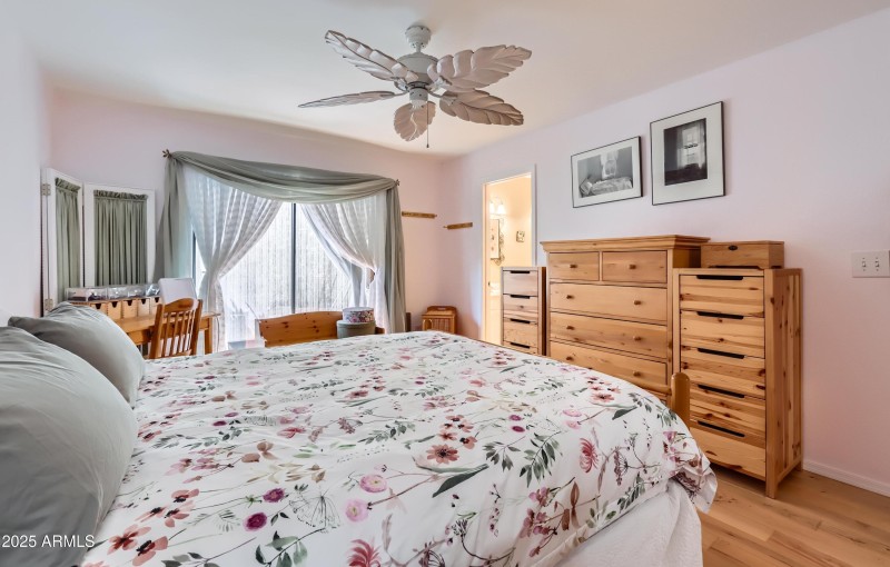 MAIN BEDROOM