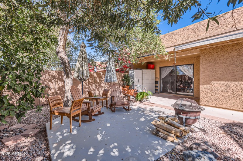 PRIVATE BACK YARD