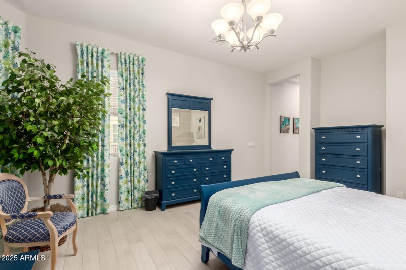 17 Master Bedroom
