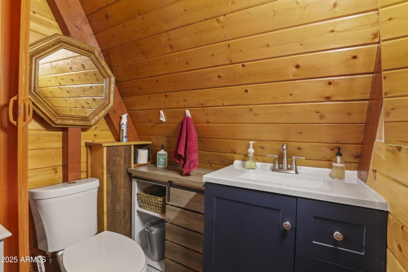 Convenient 1/2 Bath in 2nd Bdrm
