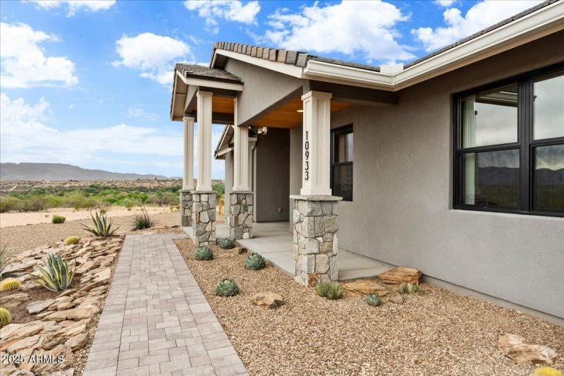 04-Front Walkway