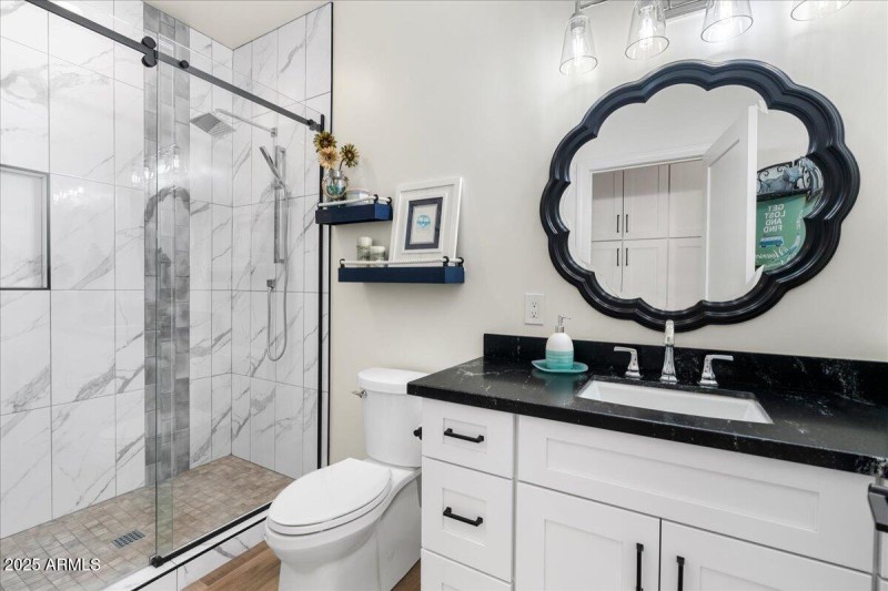 30-Bathroom