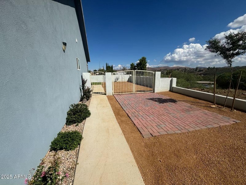 7907 Taos Ave