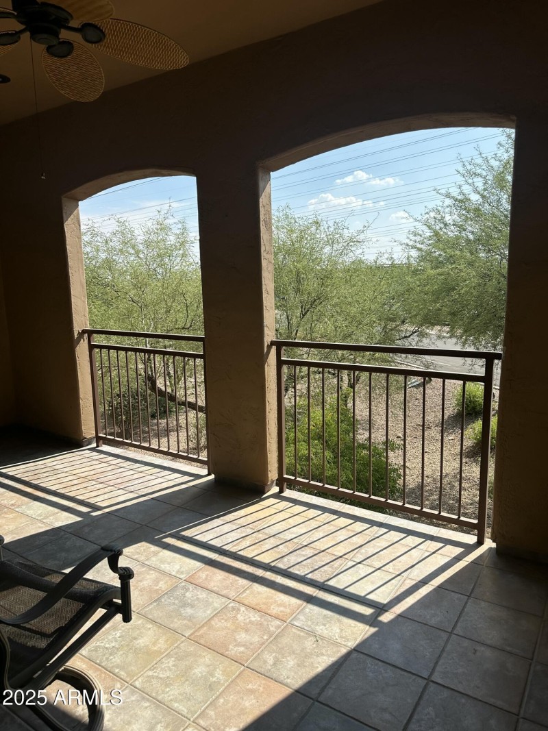 PATIO 2