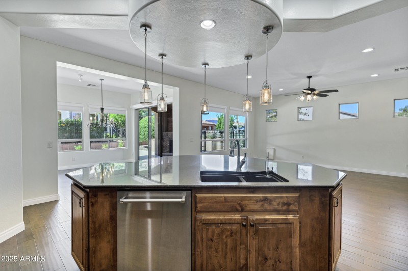 1407 E Artemis Trail-18