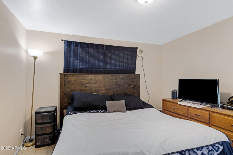 610 S Bellview-13