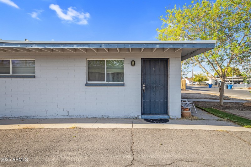 610 S Bellview-16