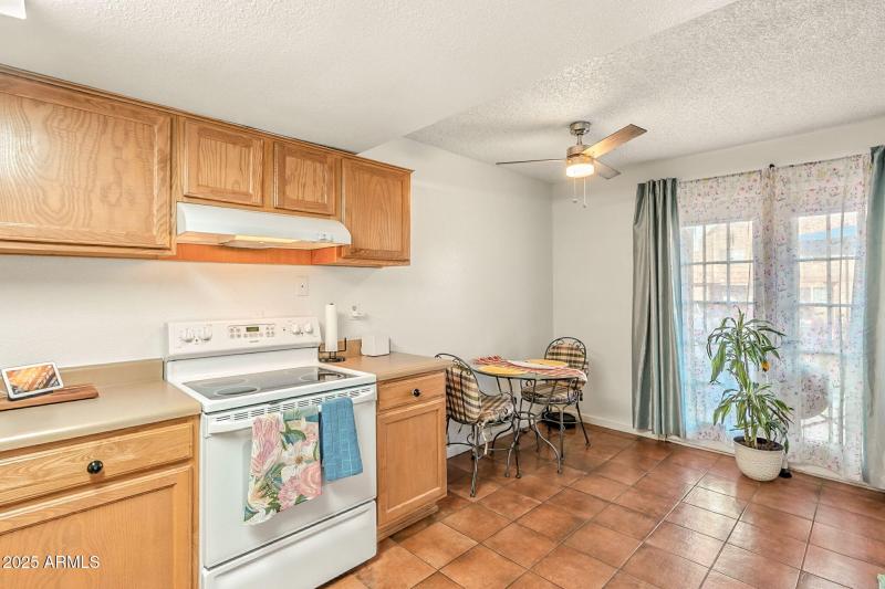 12-web-or-mls- Baseline-13