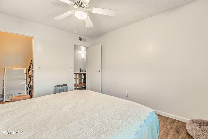 24-web-or-mls- Baseline-25