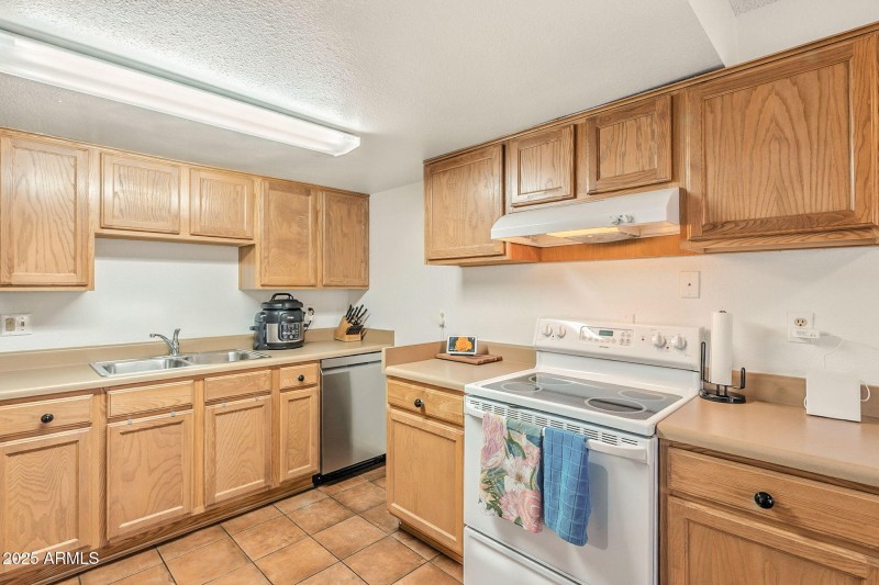 10-web-or-mls- Baseline-11
