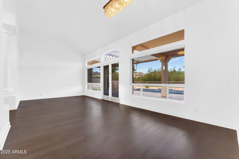 Formal Dining/ Living Room