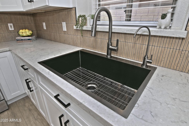 Kitchen.5