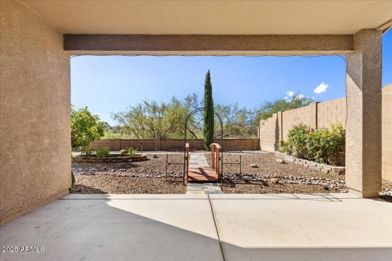 17-Patio