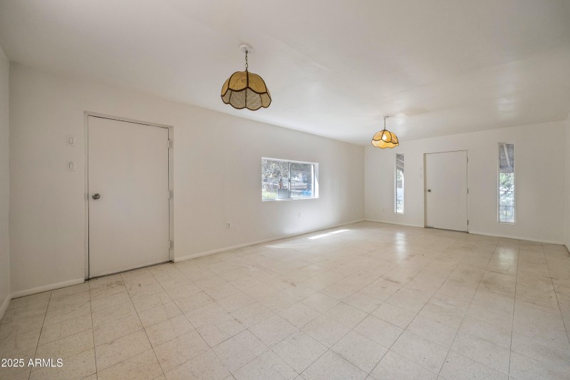 215EPhoenixSt-Payson-AZ-6
