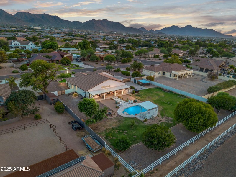 054_67-web-or-mls-dji_0797_627