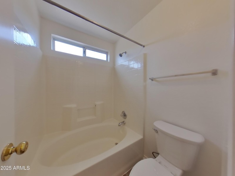 9_pc_JcuYRk4aqx_OBI8YGdxTZ_layout_0