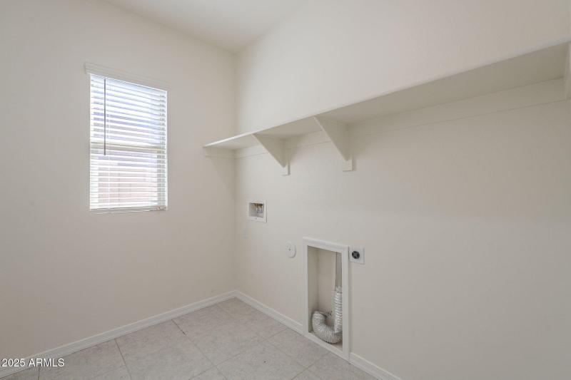 33-web-or-mls-Elm-33