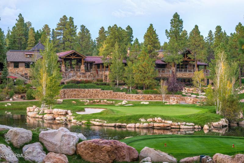Clubhouse 5