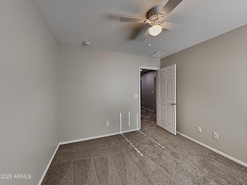 1004506.18584 W Illini Street_3