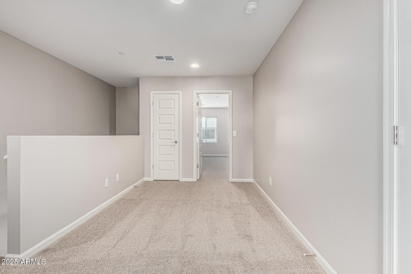 Upstairs loft/hall