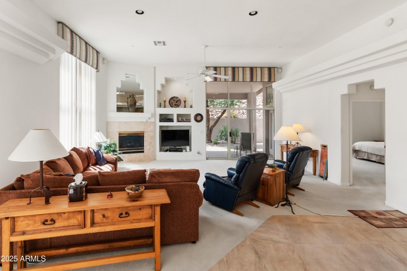 14321 E Cheryl Dr-25