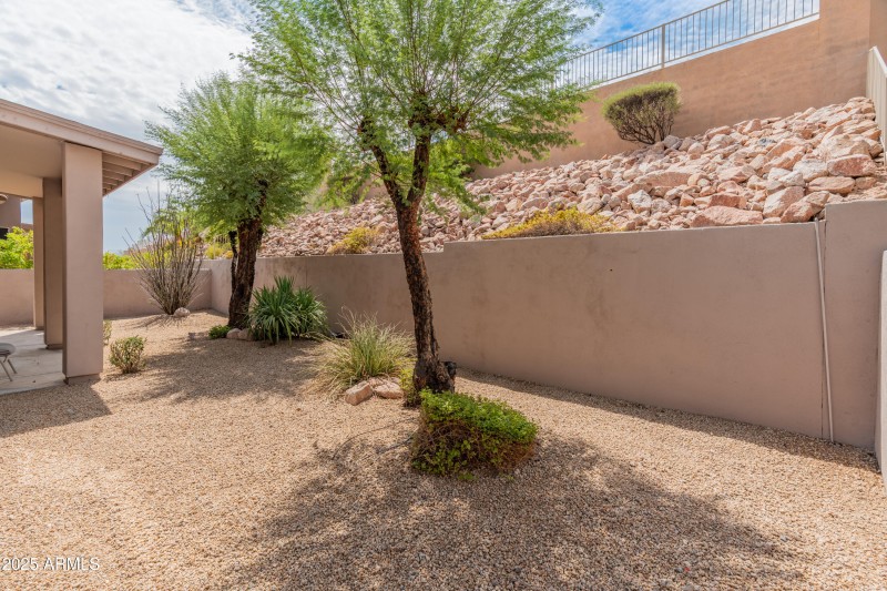 14321 E Cheryl Dr-37