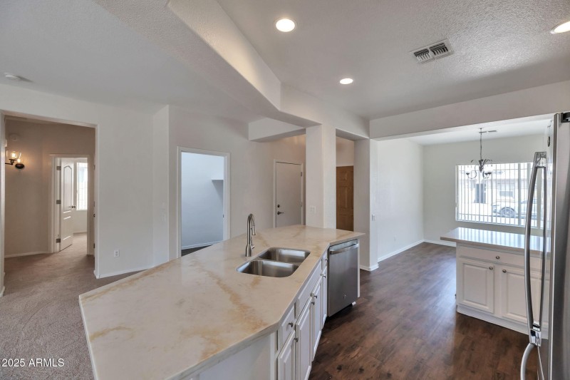 8-web-or-mls-QPT Photo - MAP_7338