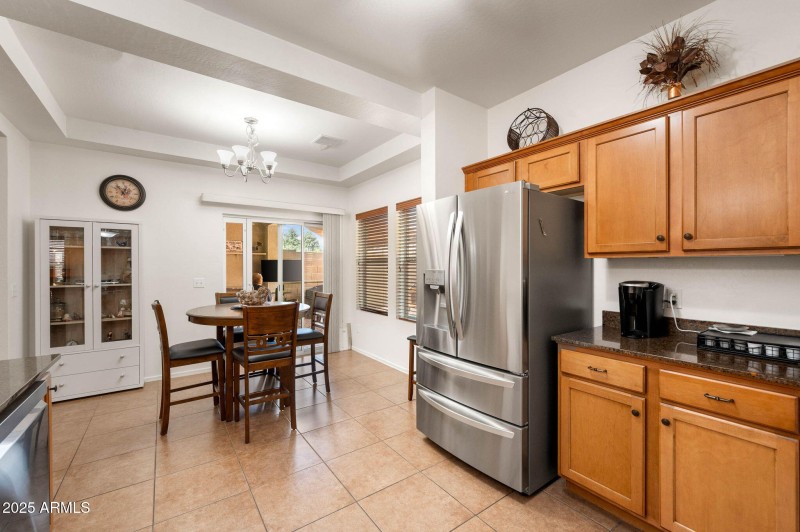 11-Kitchen to Dining Room (2)