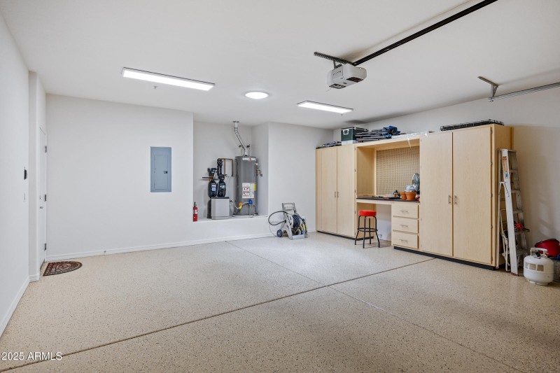 2 car garage w/ epoxy floor