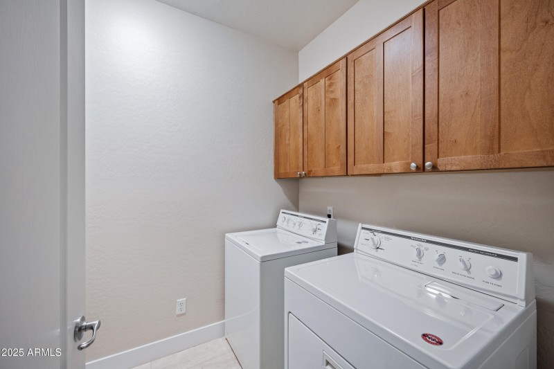 Laundry with storage