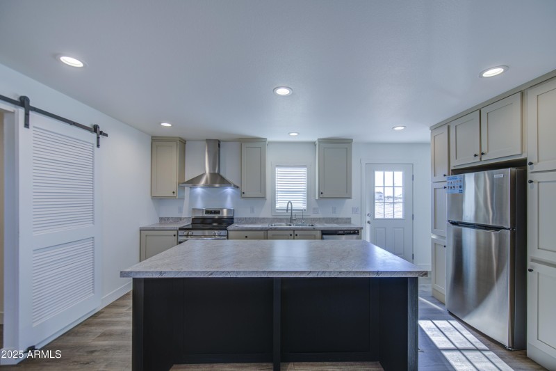 Kitchen 1
