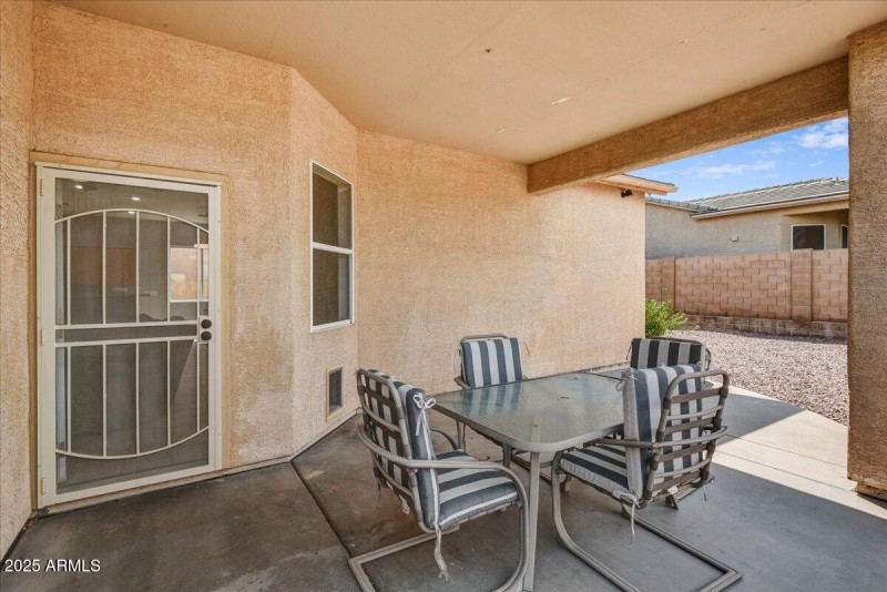 15-Covered Patio