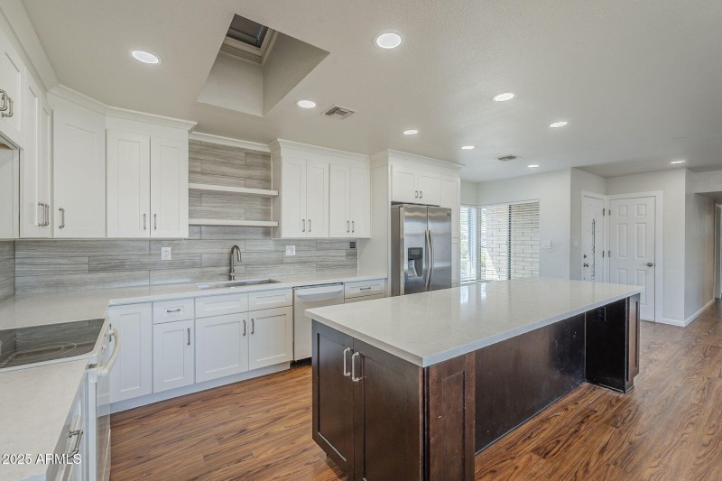 5 Kitchen