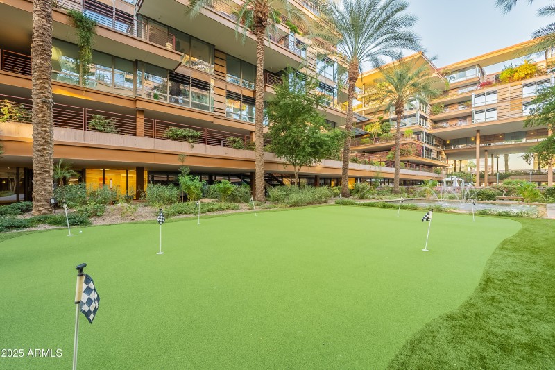 002_Golf Community Area