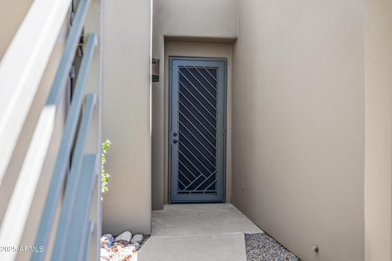 Private courtyard entry