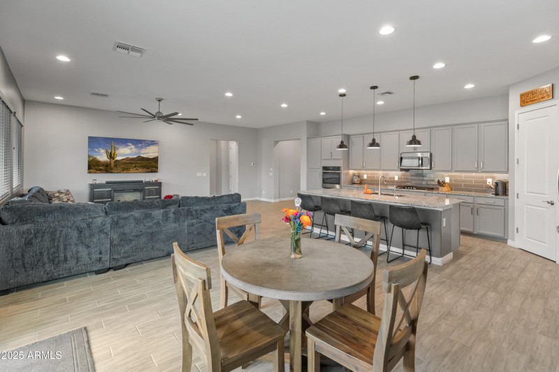14196 W Gray Fox Trail-27