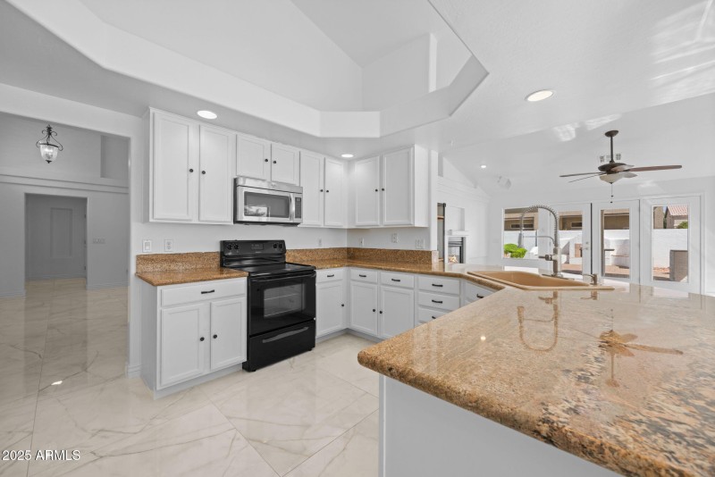 14-web-or-mls-3930-e-indigo-bay-ct