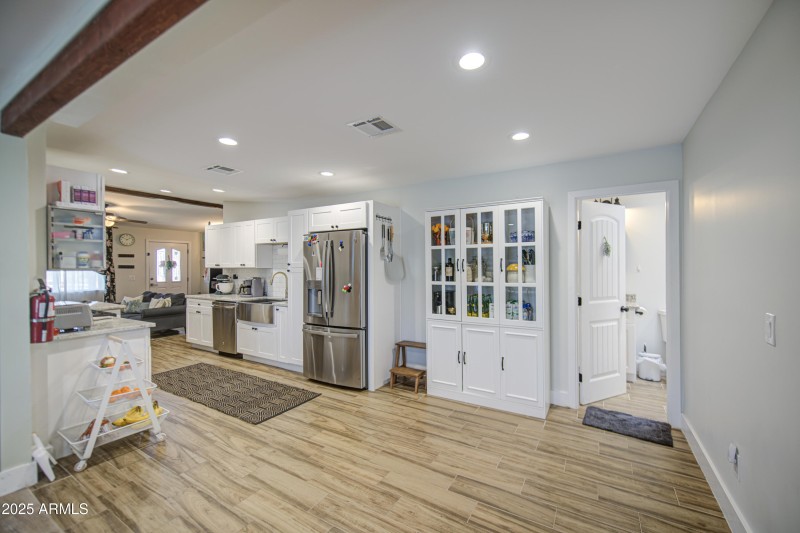 Kitchen 1