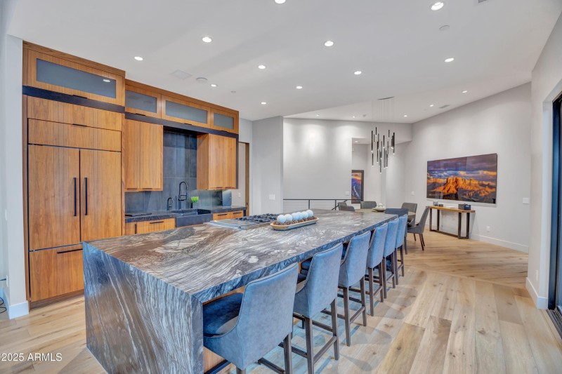 Kitchen 4