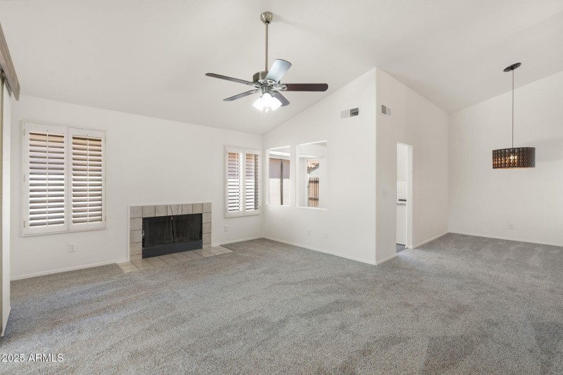 7-web-or-mls-DSC05430 copy